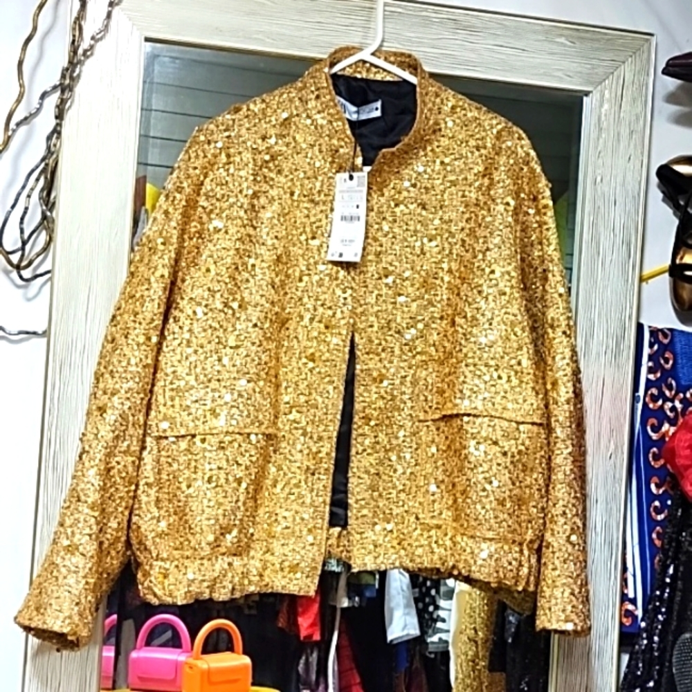 ZARA GOLD SEQUIN BOMBER JACKET BRAND NEW W/TAG SIZE L (SOLD OUT ONLINE)